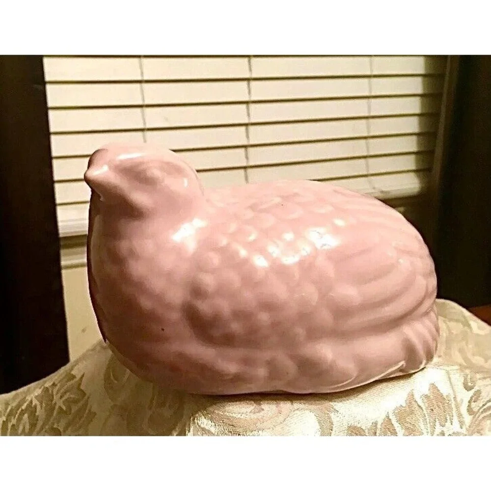 Beautiful Vanguard Accents Pink Quail Bird Figurine USA #103